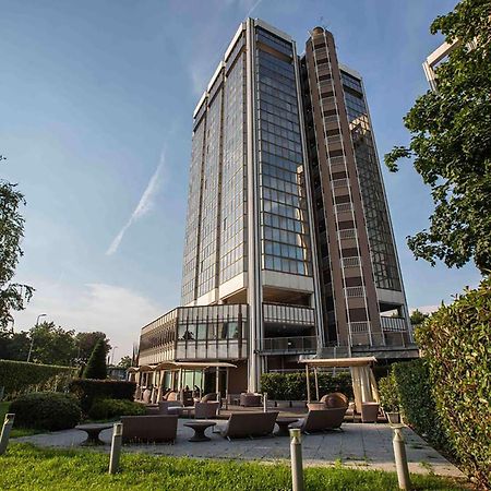 Best Western Plus The Hub Hotel Milano Exterior foto
