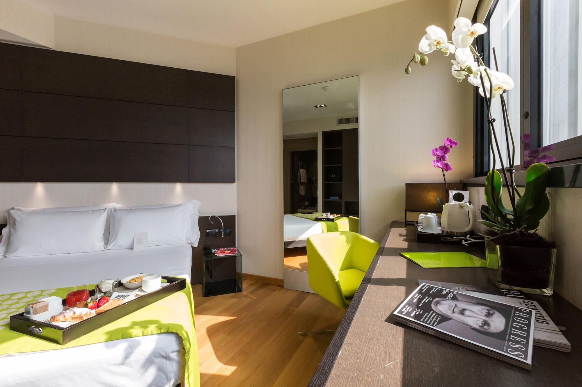 Best Western Plus The Hub Hotel Milano Exterior foto