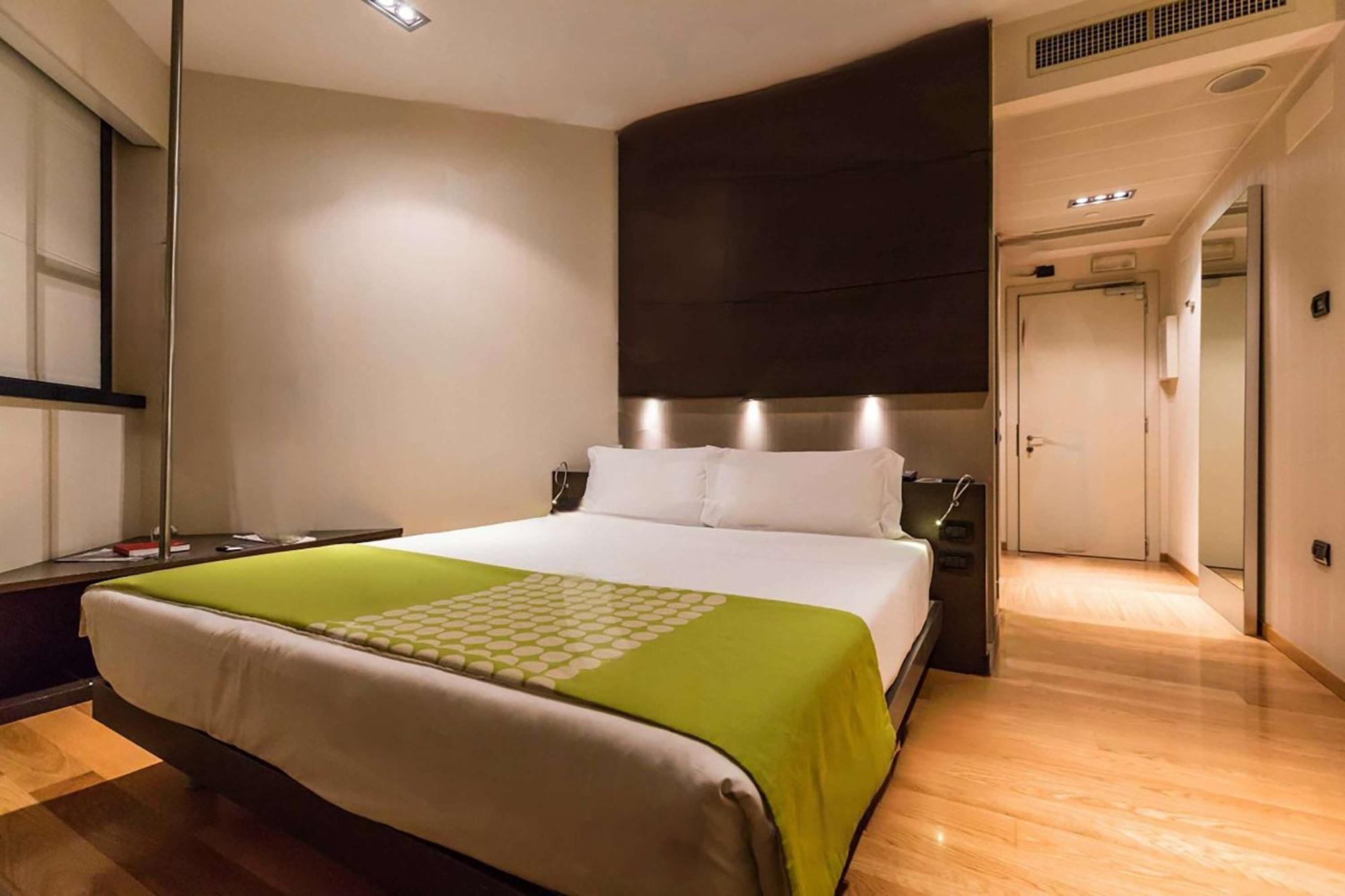 Best Western Plus The Hub Hotel Milano Exterior foto