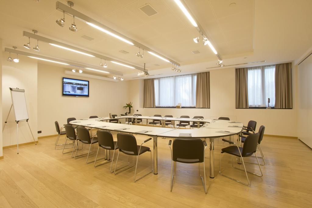 Best Western Plus The Hub Hotel Milano Exterior foto