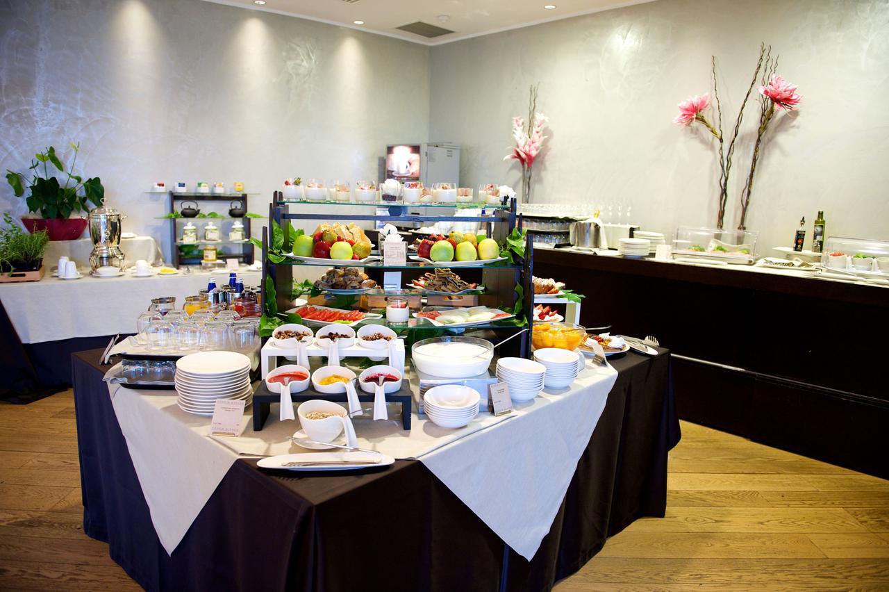 Best Western Plus The Hub Hotel Milano Exterior foto